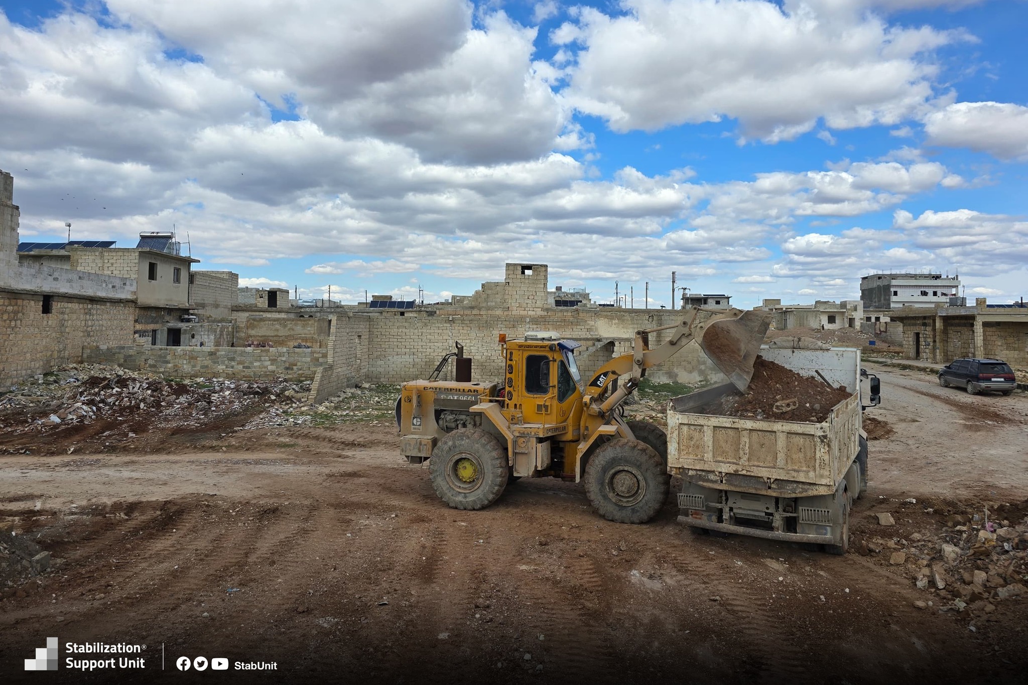 Street clearing in Tal Rifaat